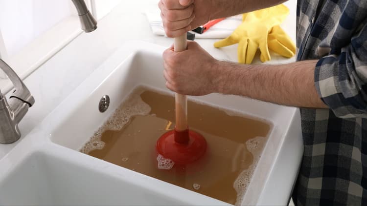 Dicas Rápidas para Evitar Entupimento de Canos
