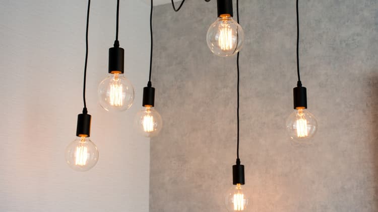 Instalação e Troca de Luminária: Guia Completo